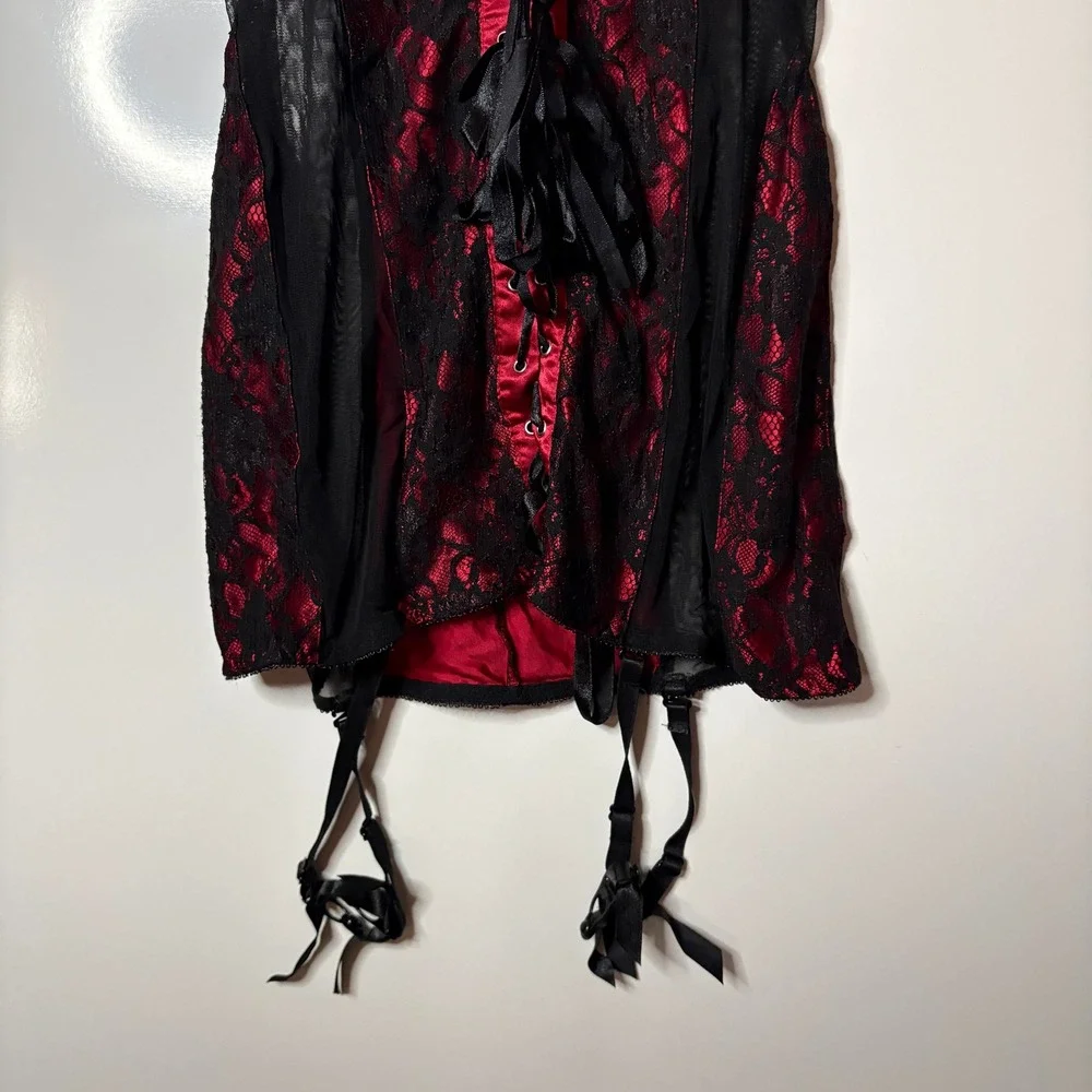 Vtg Frederick's of Hollywood Bustier Lg Red Lace Goth Vampy Burlesque Lingerie